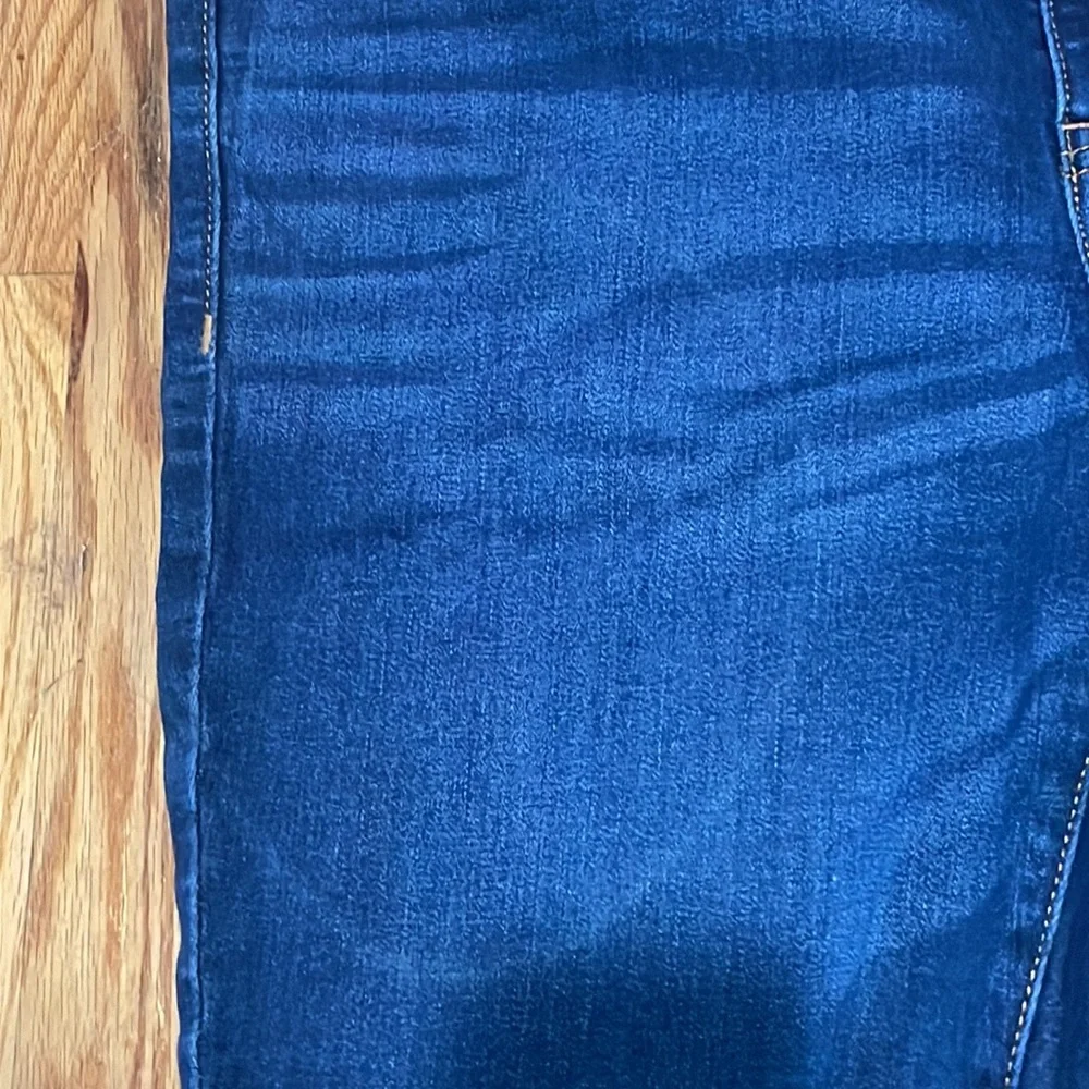 NEW Lane Bryant Dark Blue Jean  Signature Fit Denim Bermuda Short - Dark Wash 14